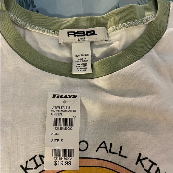 Mushroom Crop Tee, Small and Large Sizes, NWT - Picture 7 of 12